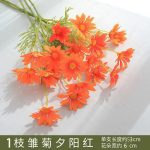 Small daisy simulation bouquet Sun Red color
