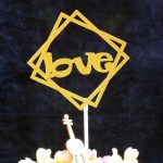 love 2 square topper