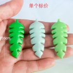 Rubber jungle animal topper - Image 14